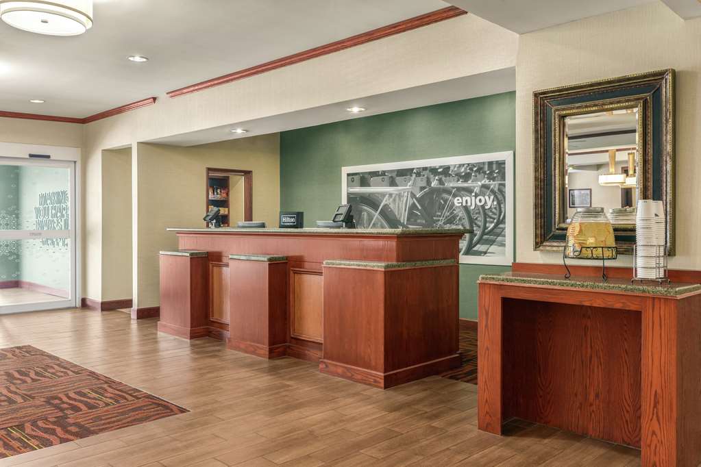 Hampton Inn Athens, Oh