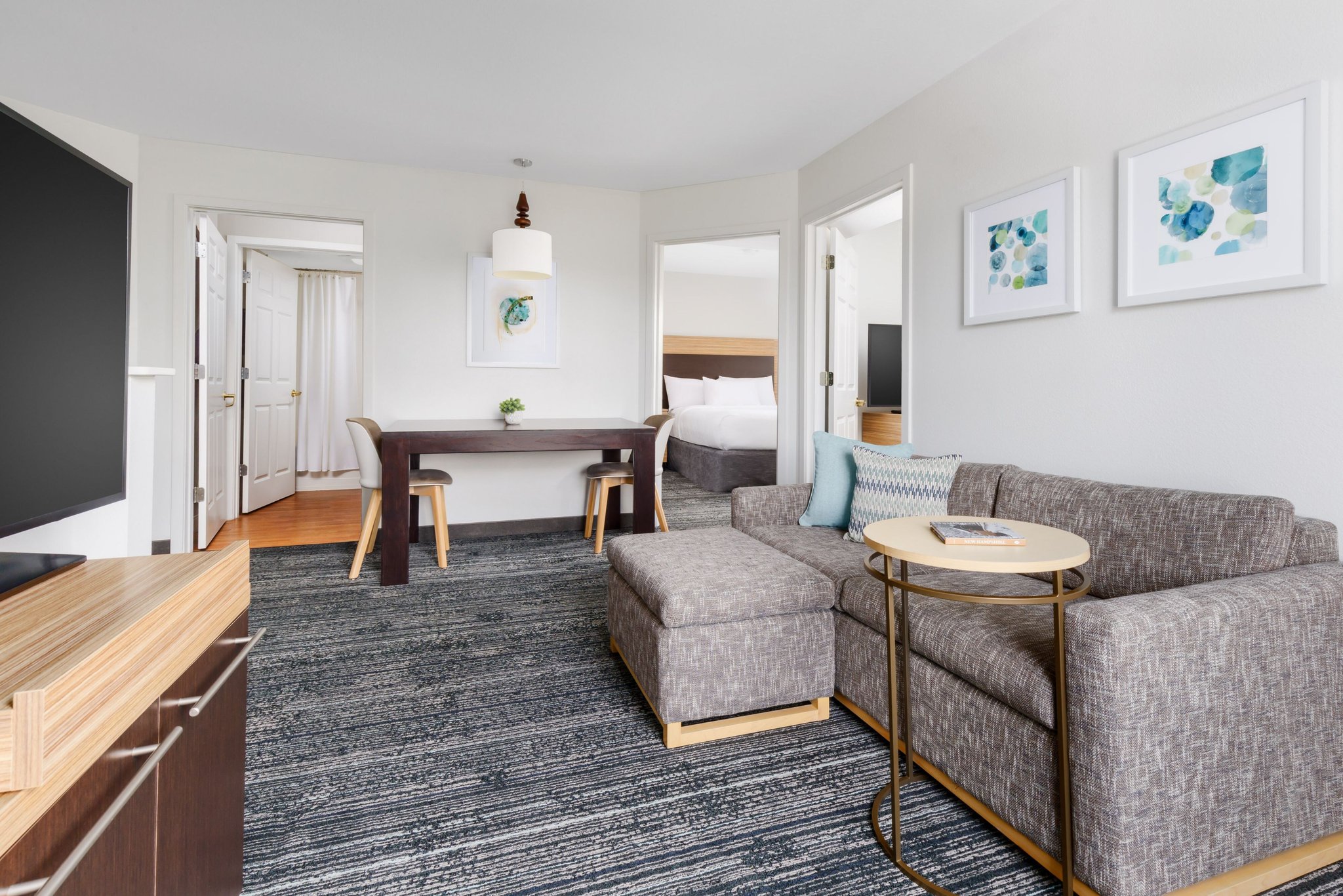 Towneplace Suites By Marriott Manchester-boston Regional Airport