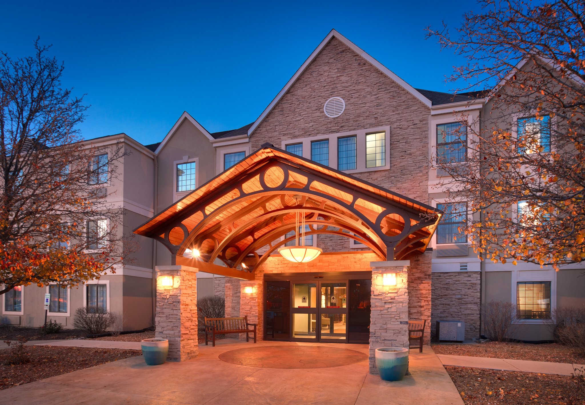 Staybridge Suites Peoria-downtown