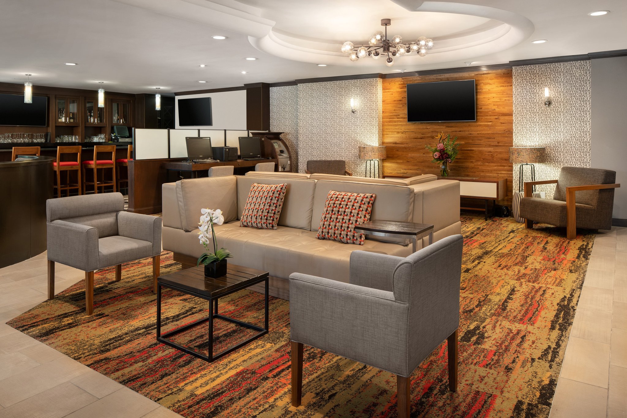 Four Points By Sheraton Hotel And Suites San Francisco Airport