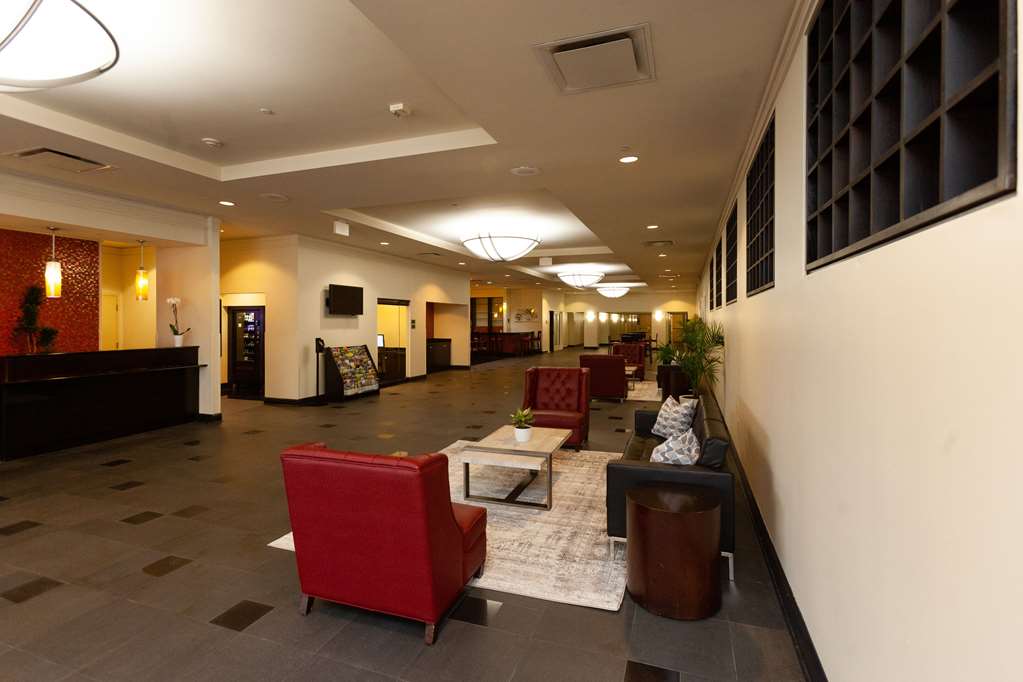 Clarion Hotel New Orleans-airport And Conference Center