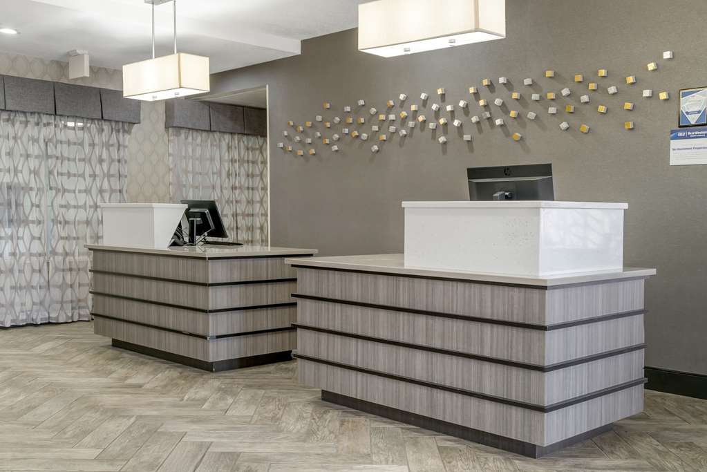 Best Western Beacon Inn