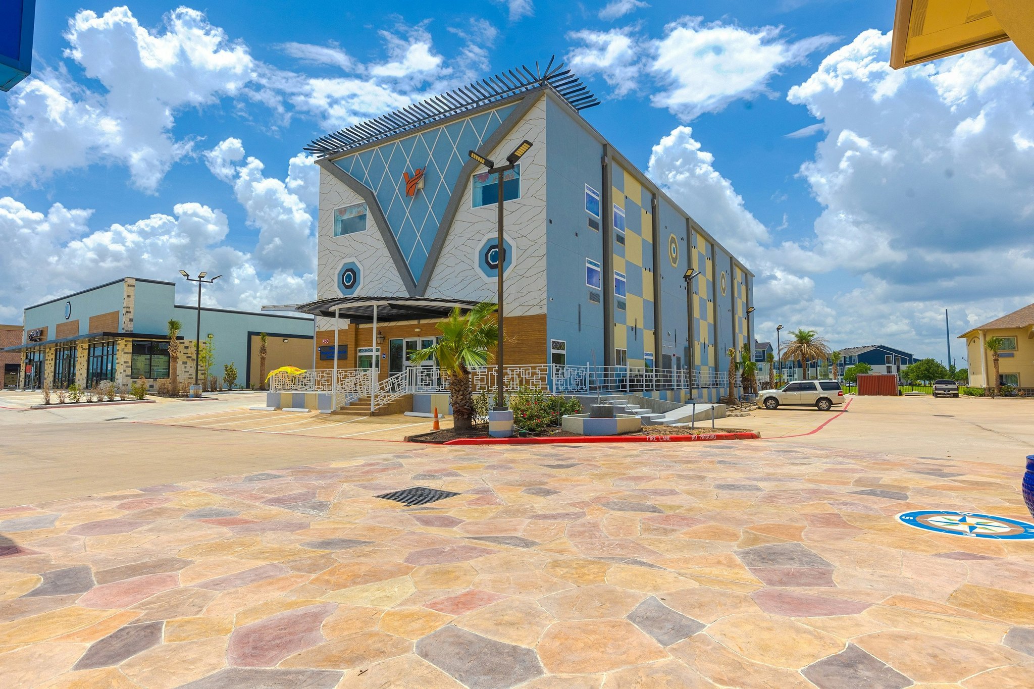 La Vyoma Villas Westpark Hwy 6
