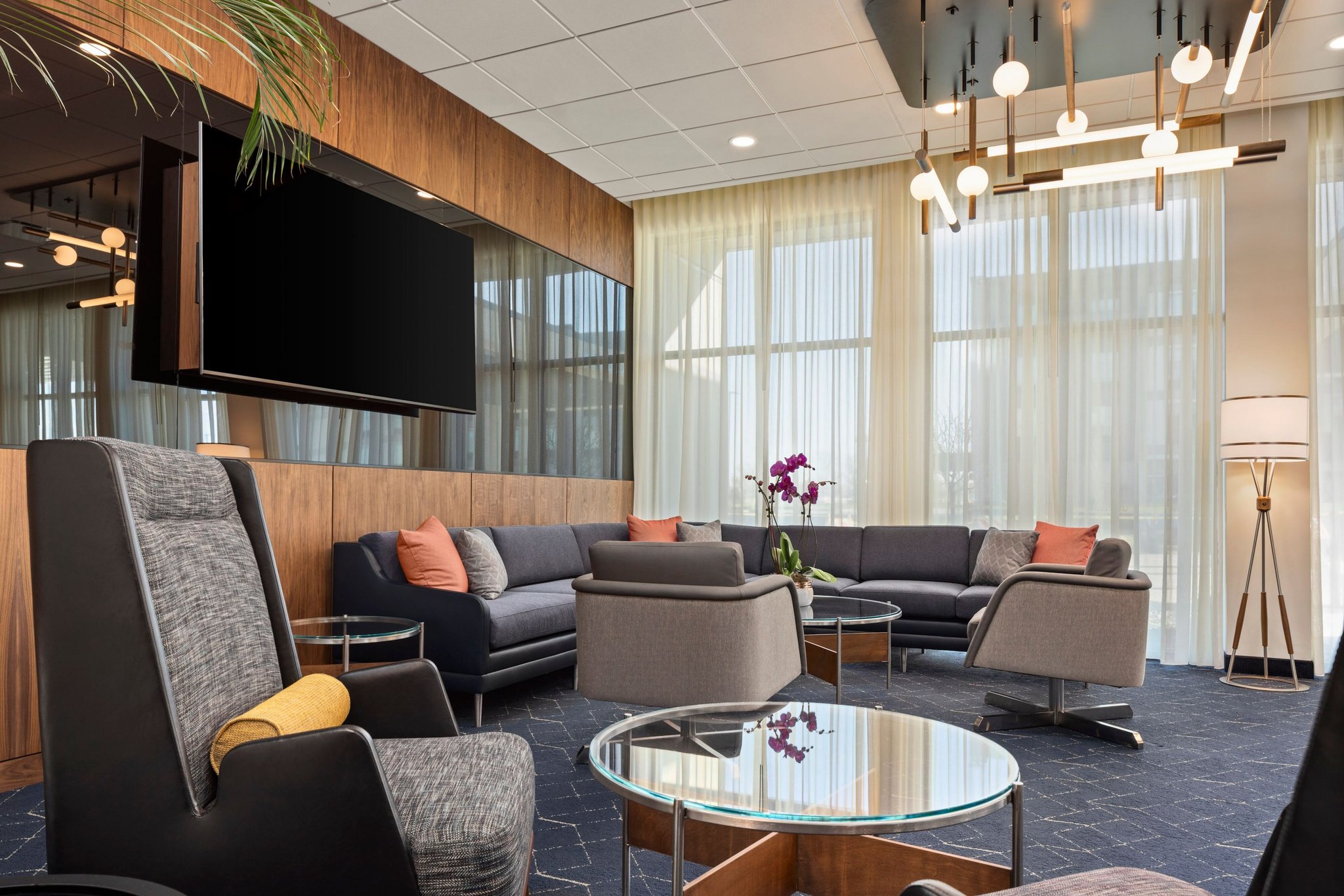 Courtyard By Marriott Bettendorf