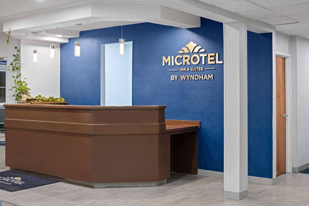 Microtel Houma