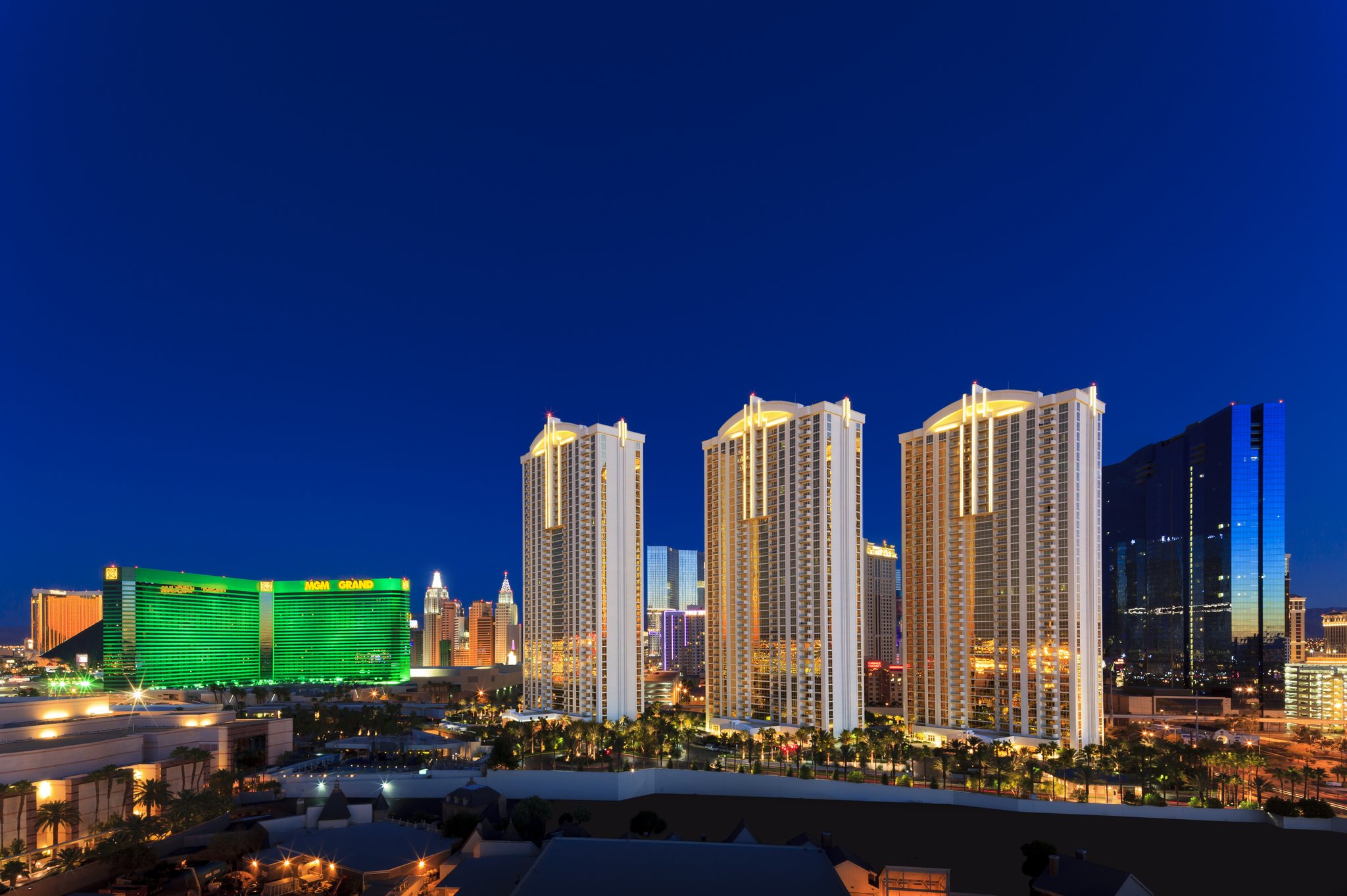 The Signature At Mgm Grand