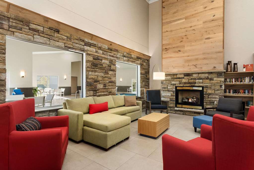 Country Inn And Suites By Radisson Platteville Wi