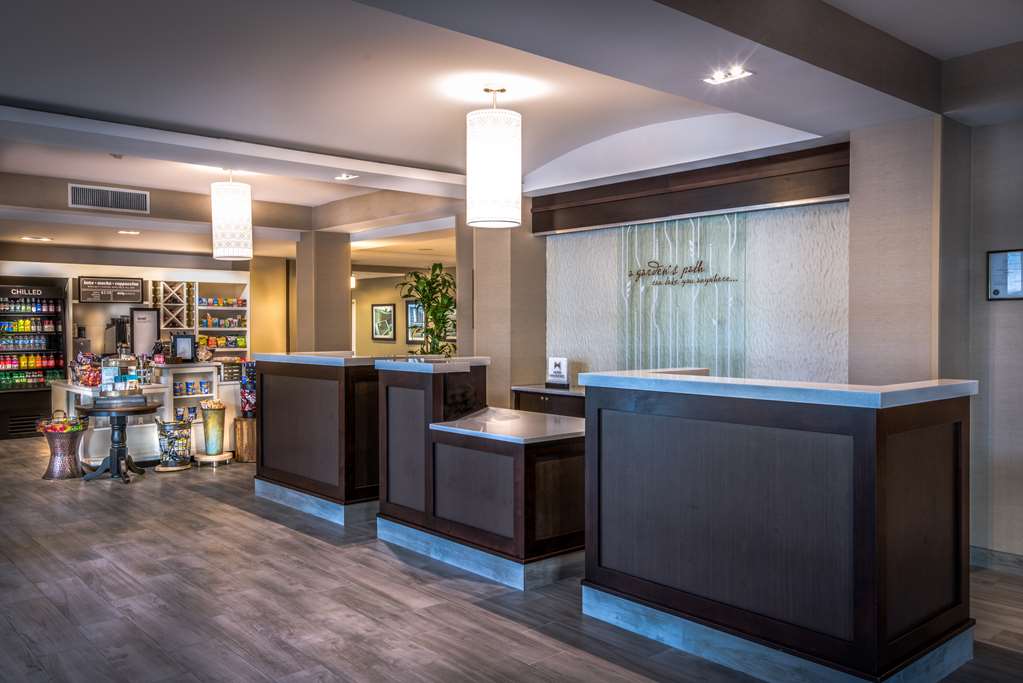 Hilton Garden Inn Reagan National Airport