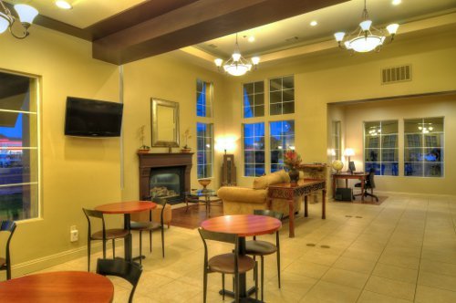 University Park Inn & Suites