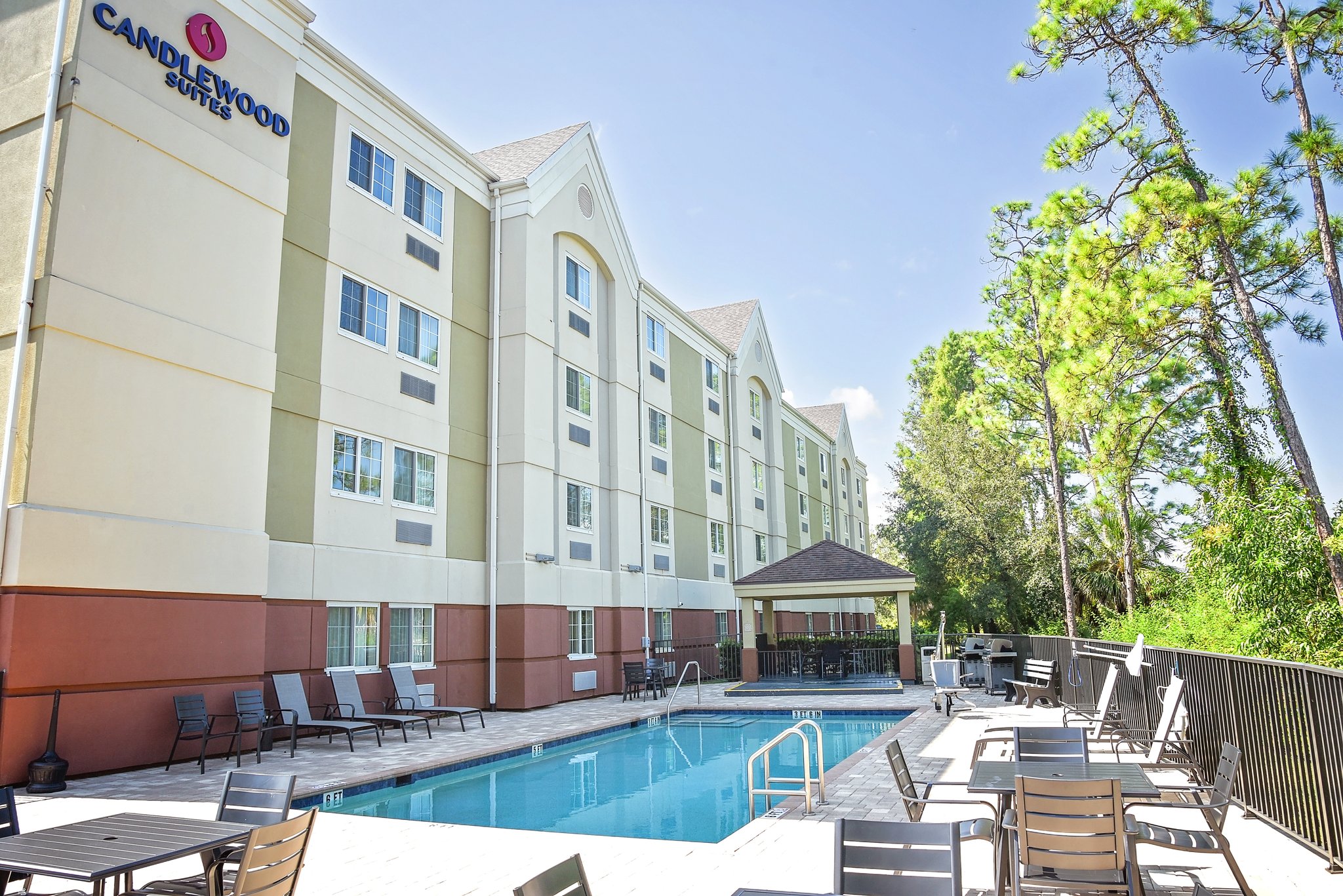 Candlewood Suites Ft Myers I75