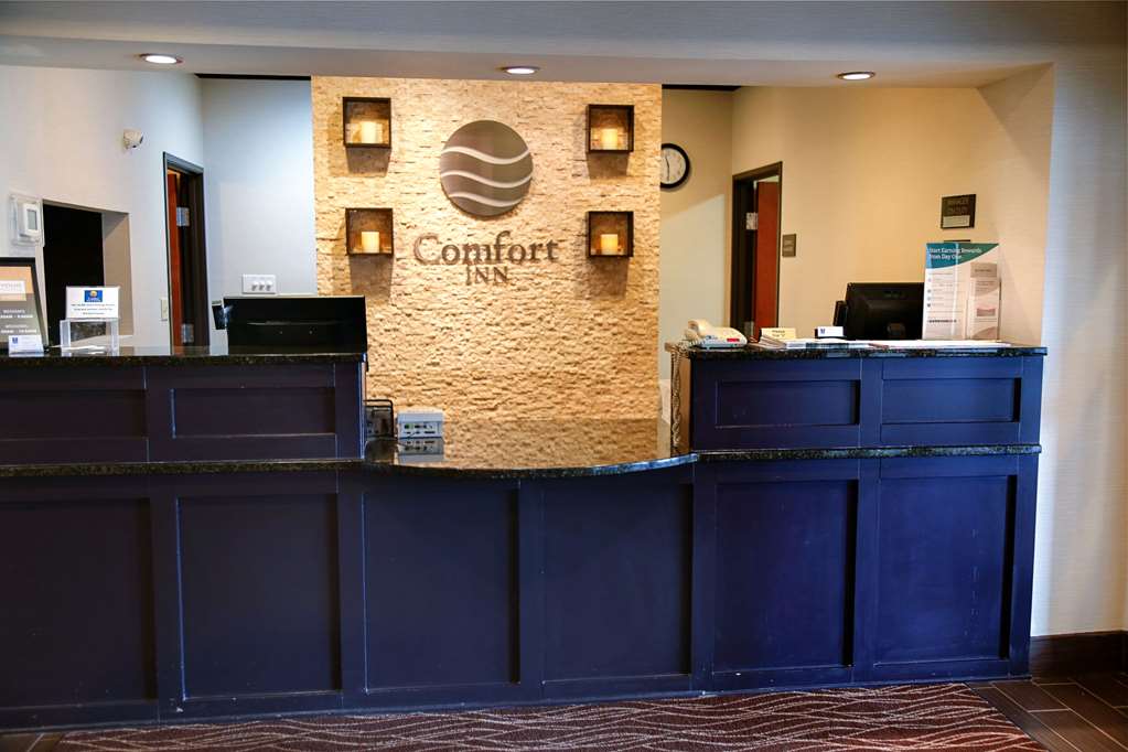 Comfort Inn And Suites Grinnell Near I-80