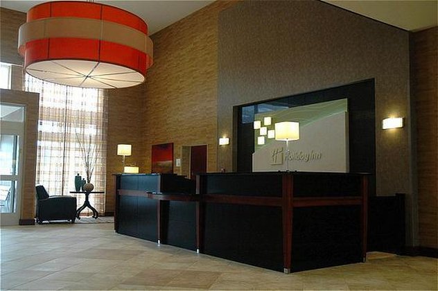 Holiday Inn Hotel And Suites Wolfchase