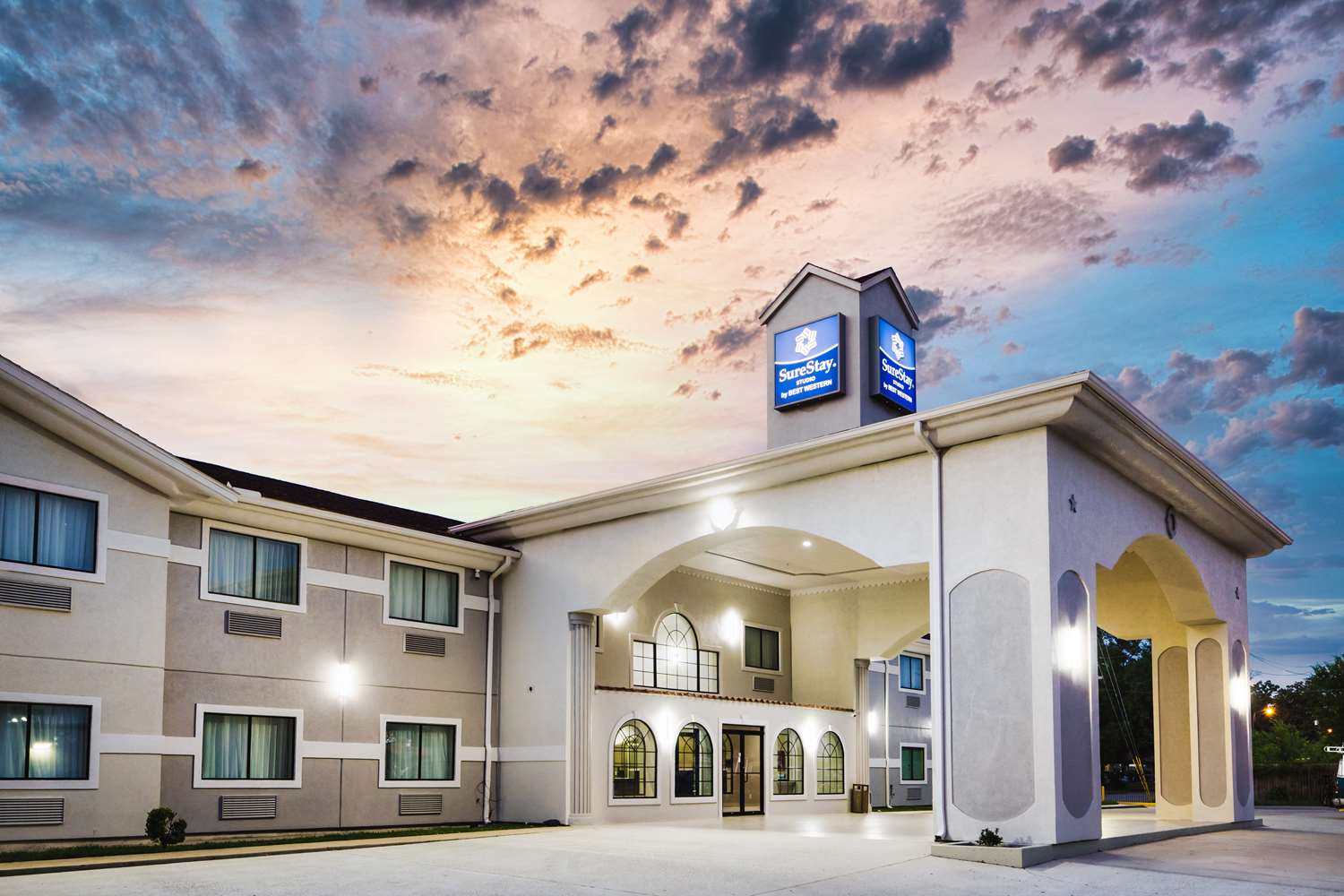Surestay Studio By Best Western Conroe Downtown