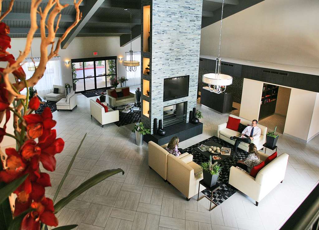 Doubletree Suites By Hilton Tucson Airport