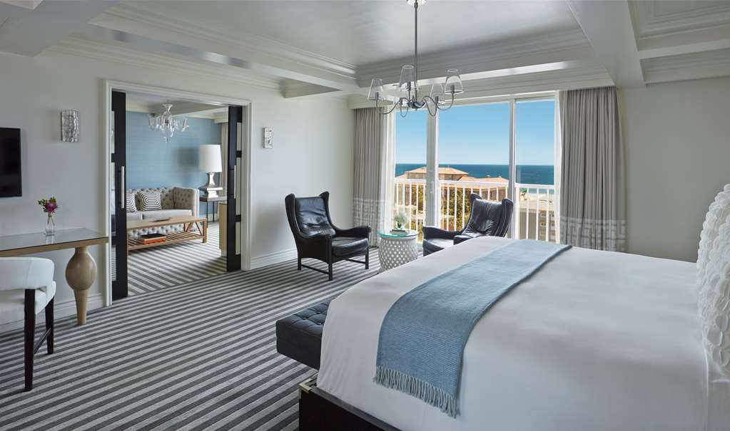 Viceroy Monarch Suite Bedroom