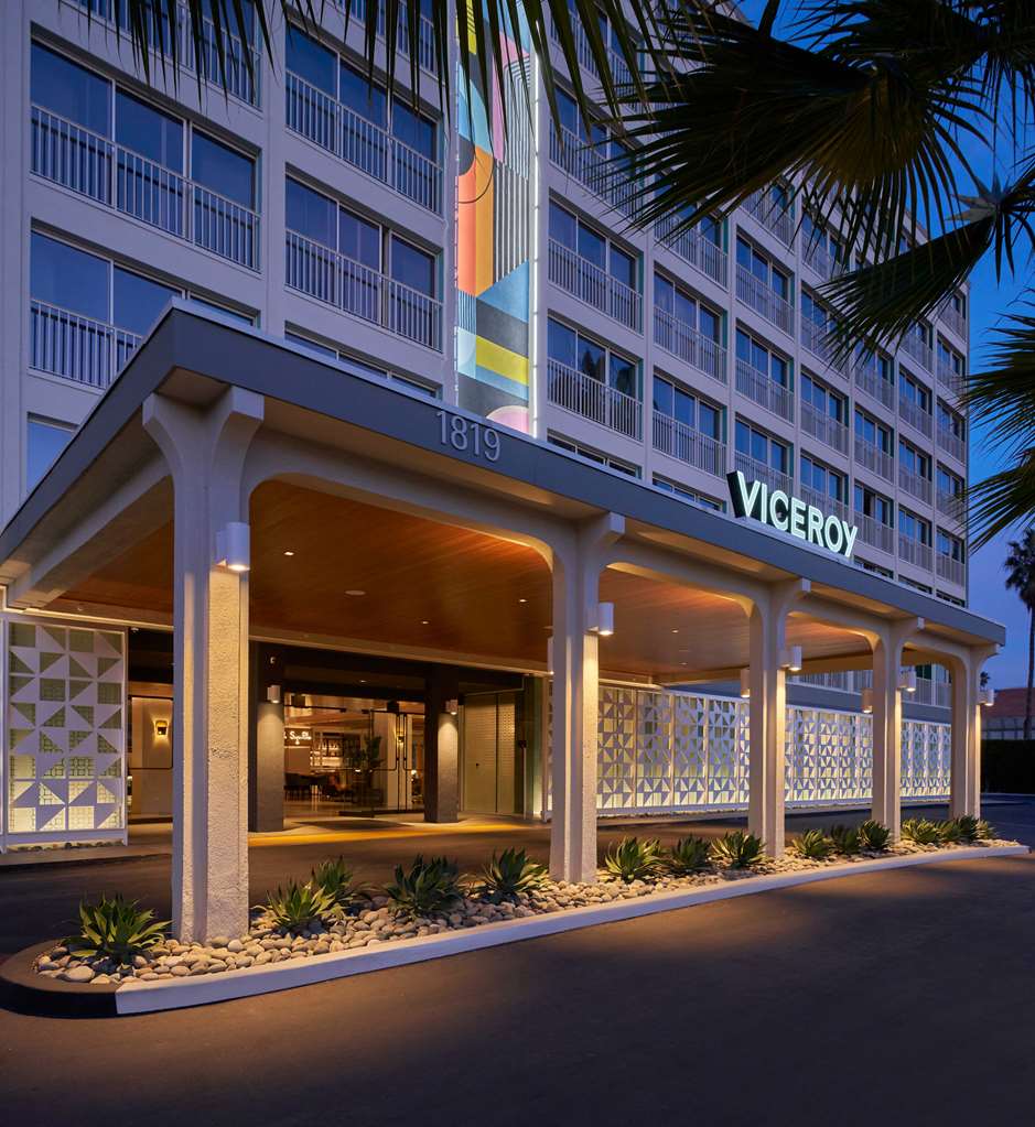 vsm exterior web