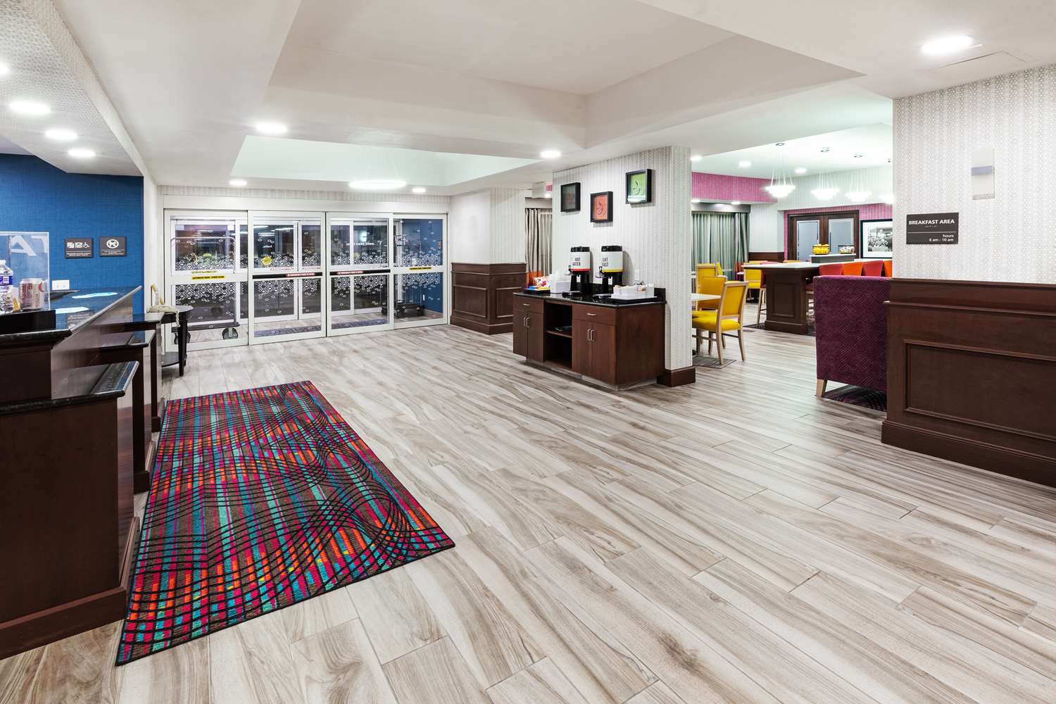 Hampton Inn